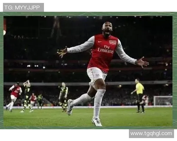 一人之力撑起全队梦想 足球场上的孤胆英雄与传奇时刻